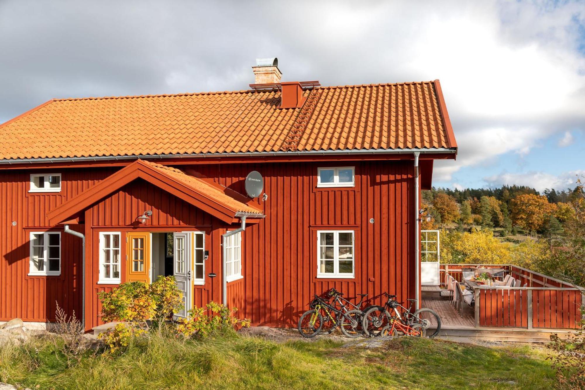 Bergs Gard & Hallsvikens Gard Vasterljung Exterior photo